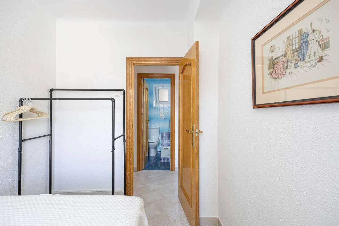 Cozy Apt In Cornella 2 Mins From The Metro La Gabarra