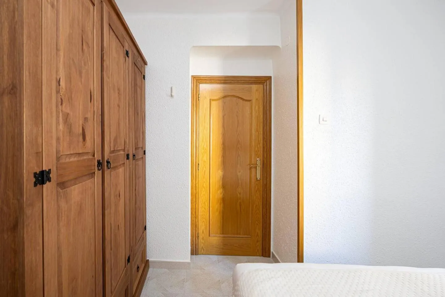 Apartment Cozy Apt In Cornella 2 Mins From The Metro La Gabarra