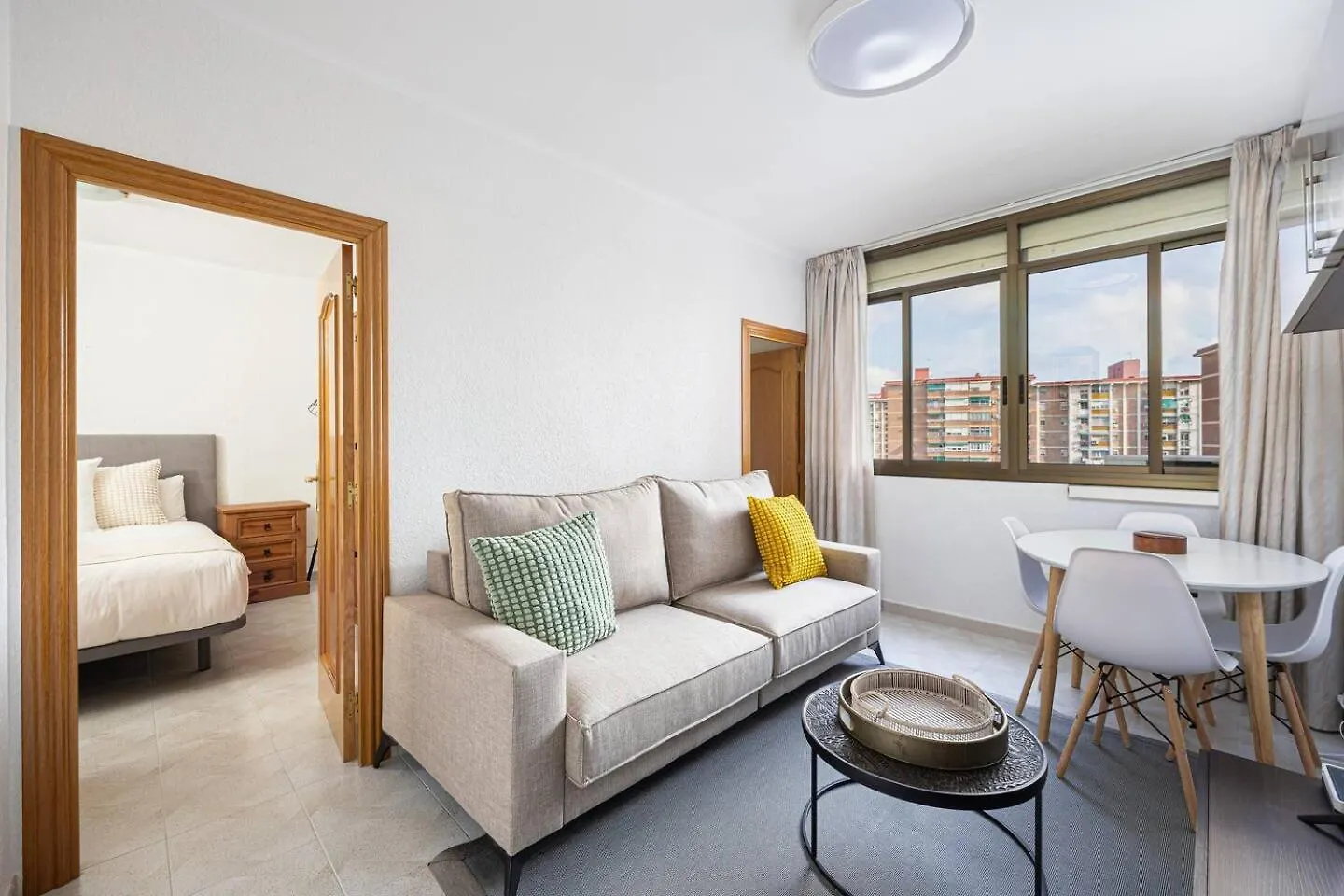 Cozy Apt In Cornella 2 Mins From The Metro La Gabarra 0*,