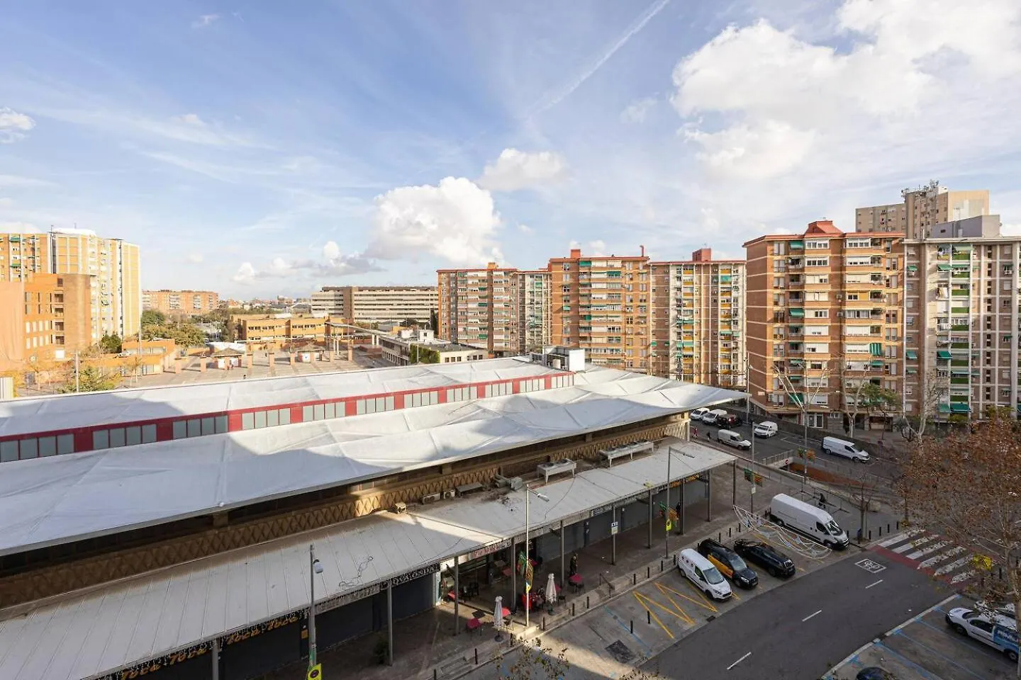 Cozy Apt In Cornella 2 Mins From The Metro La Gabarra